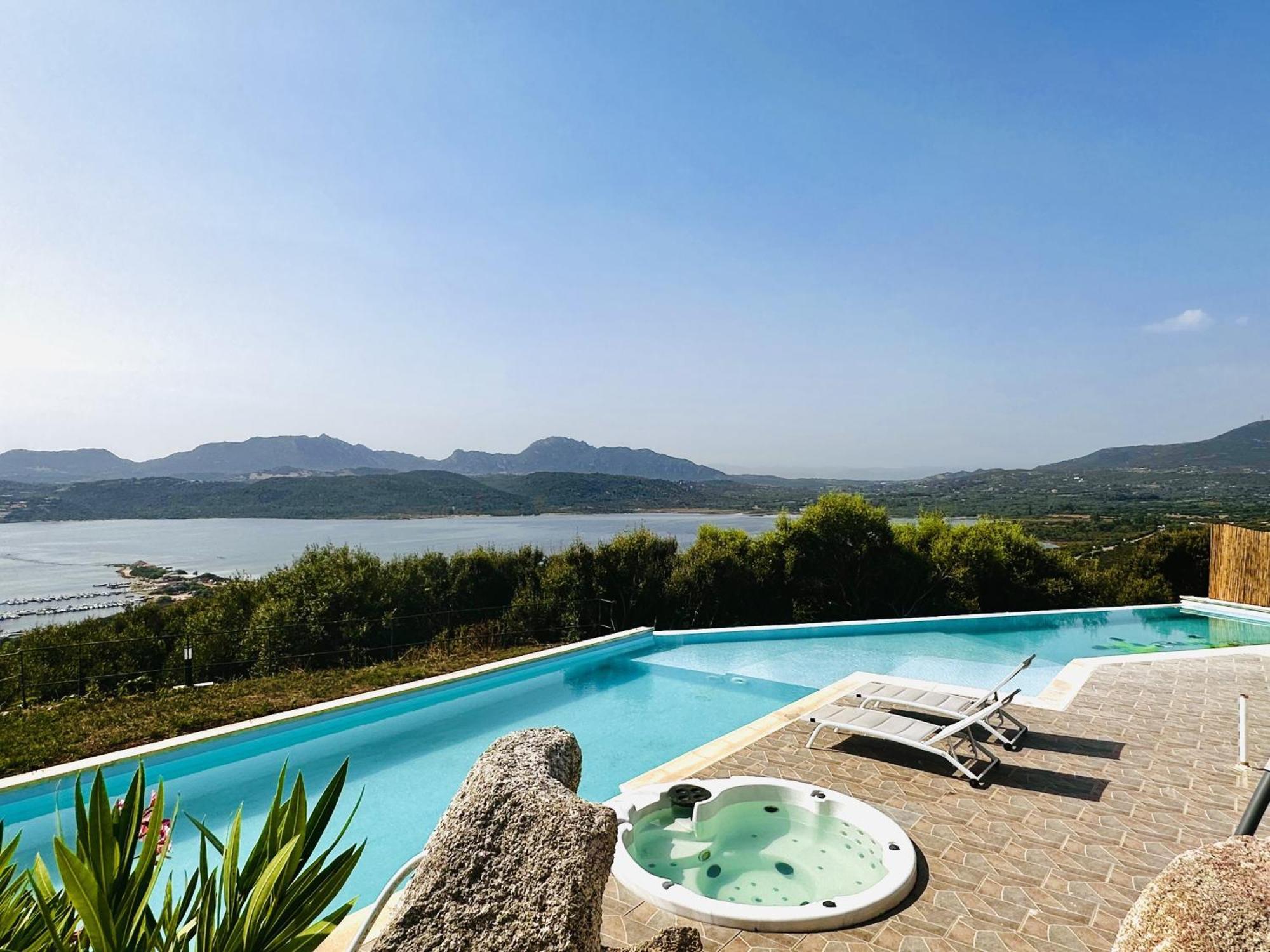 Hotel Domo S'Altura Porto Rotondo Exteriér fotografie